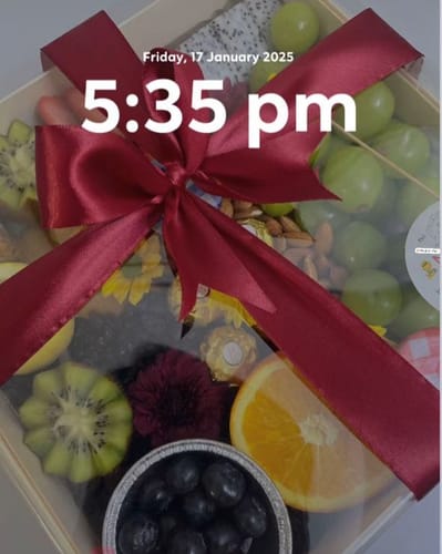 Customer photo review of Gold Fruit Platter