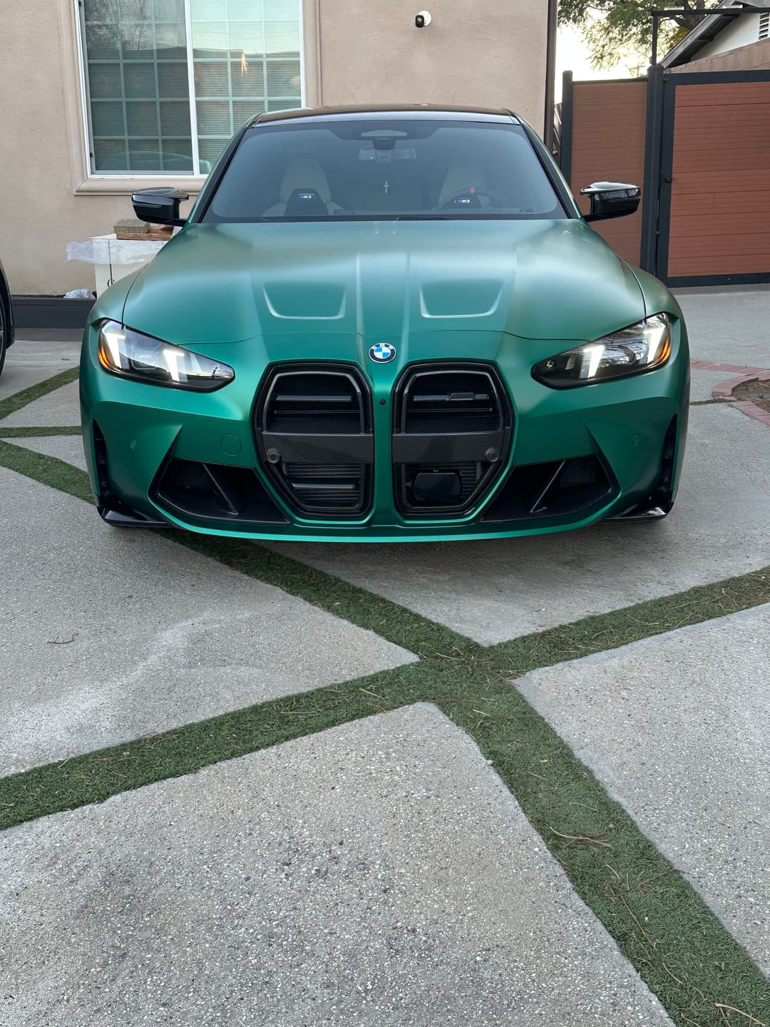 Customer photo review of SooQoo BMW M3/M4 SQ Aero Front Grille In Gloss Pre Preg Carbon Fibre (G80/G81/G82/G83)