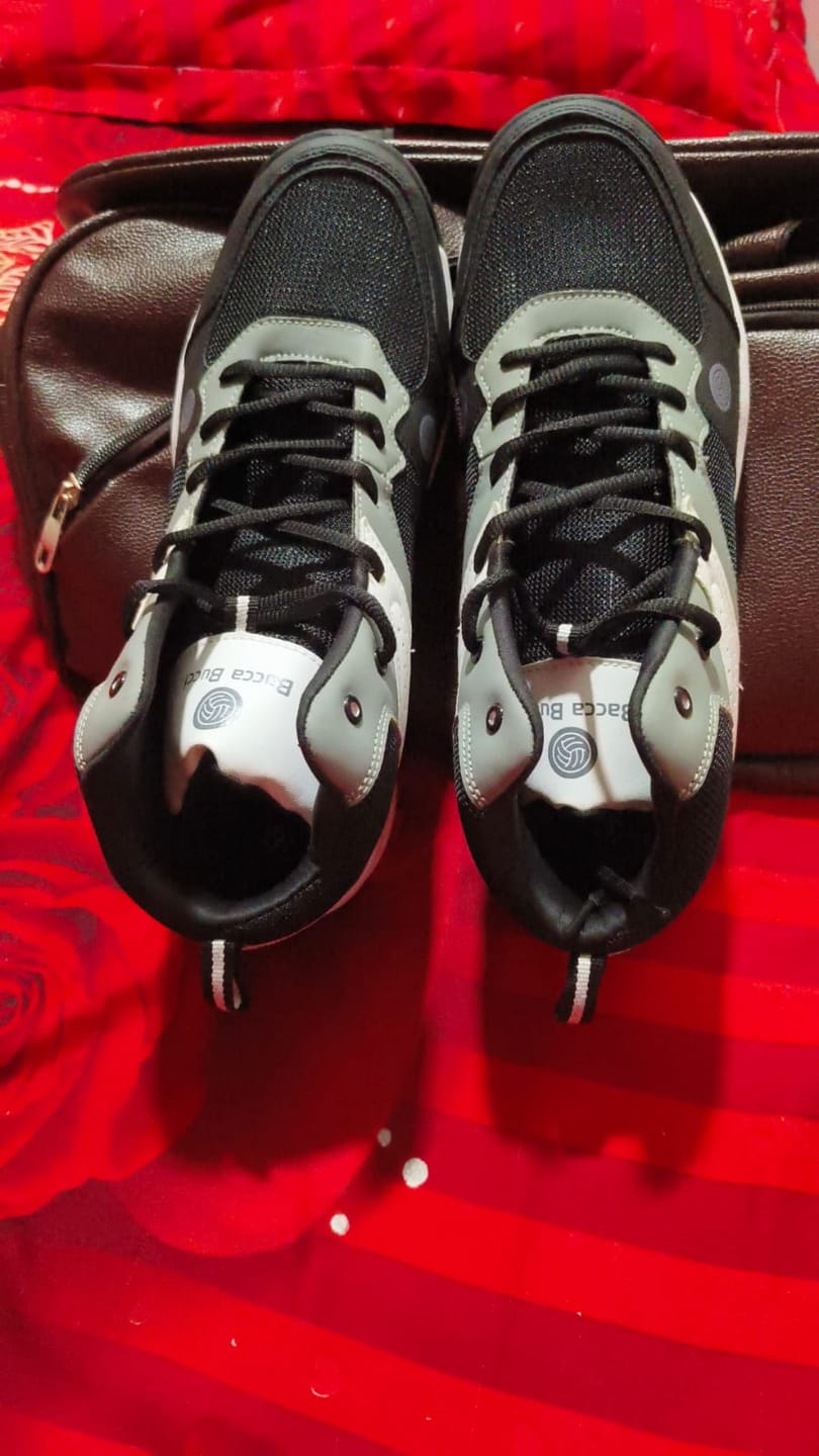 Customer photo review of Bacca Bucci Wager