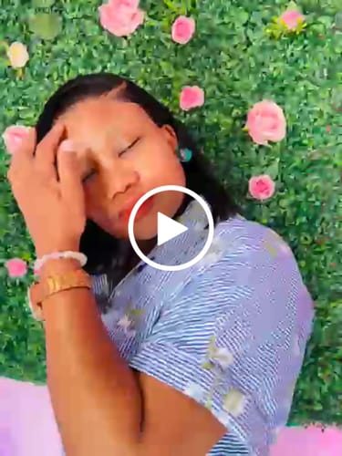 Customer video review of 2 for 1 Wig Special - Gigi 12" & Olivia 8"