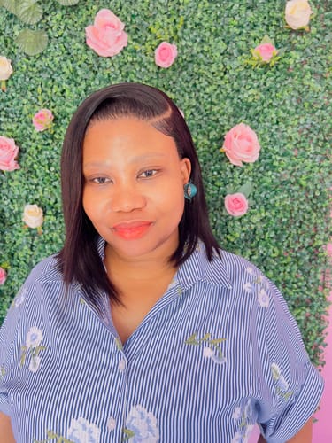 Customer photo review of 2 for 1 Wig Special - Gigi 12" & Olivia 8"