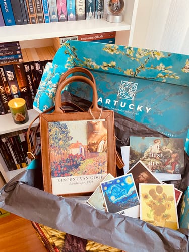Customer photo review of Van Gogh Landscape Tablo Çanta