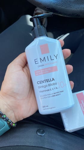 Customer photo review of Crema AntiCelulitis🧴🦵 - 200ml EMILY