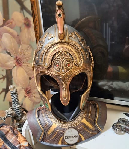 undefined review of The Helm of King Theoden - The Lord of The Rings image 1 out of 1