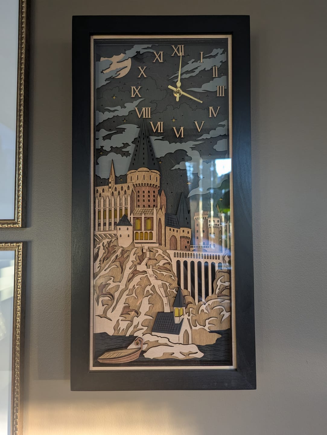 Customer photo review of HOGWARTS 3D WALL CLOCK
