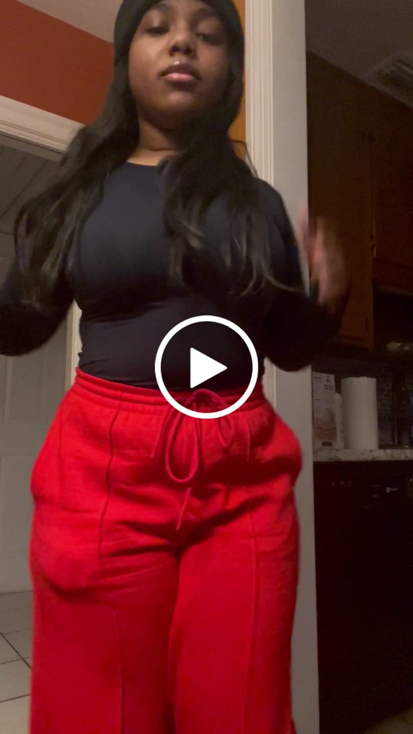 Customer video review of PERFECT TEE LONG SLEEVE