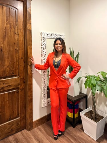 Customer photo review of Luxe Lifestyle Single Button Lapel Blazer and Elastic Waist Pocketed Straight Suit Pants Set