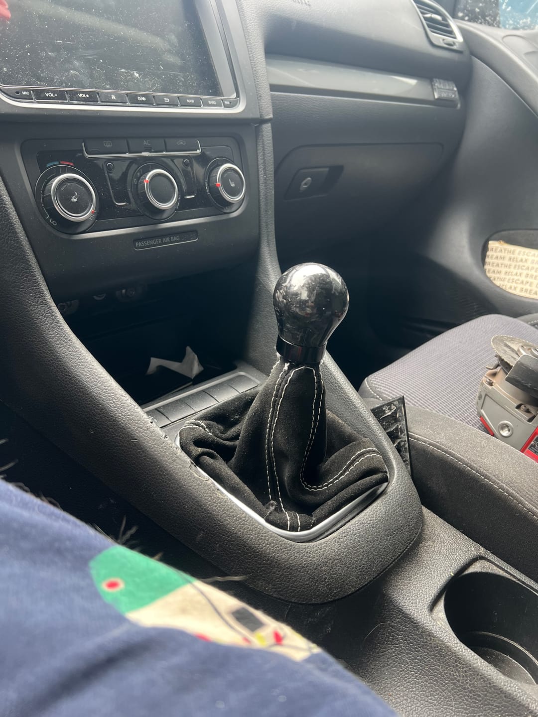 Customer photo review of Weighted Forged Carbon Fiber Shift Knob