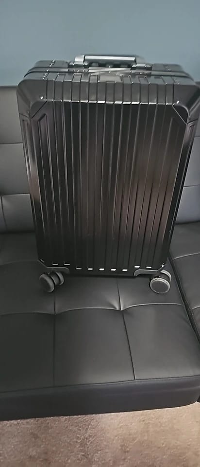 Customer photo review of Aluminum Trolley Suitcase Waterproof Cabin Luggage — Silver | KIMLUD