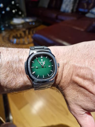 Customer photo review of Lucky Fours® Caspian