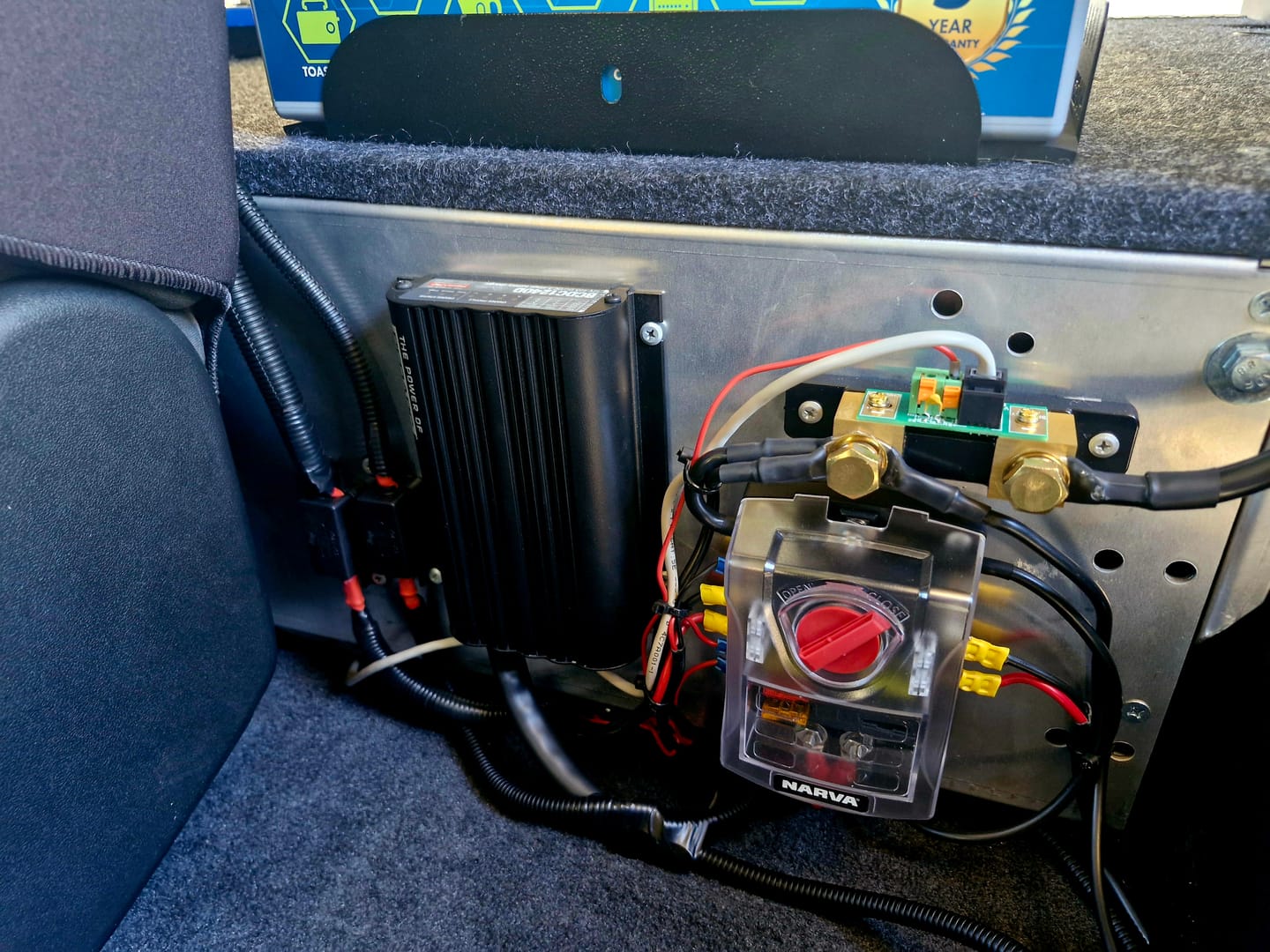 Customer photo review of Victron | Battery Monitor | BMV-712 Smart Black (BAM030712200)