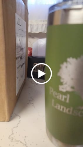 Customer video review of 20oz Tumblers