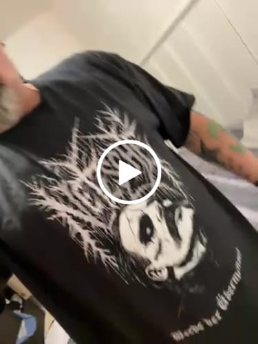 Customer video review of Nietzsche Übermensch