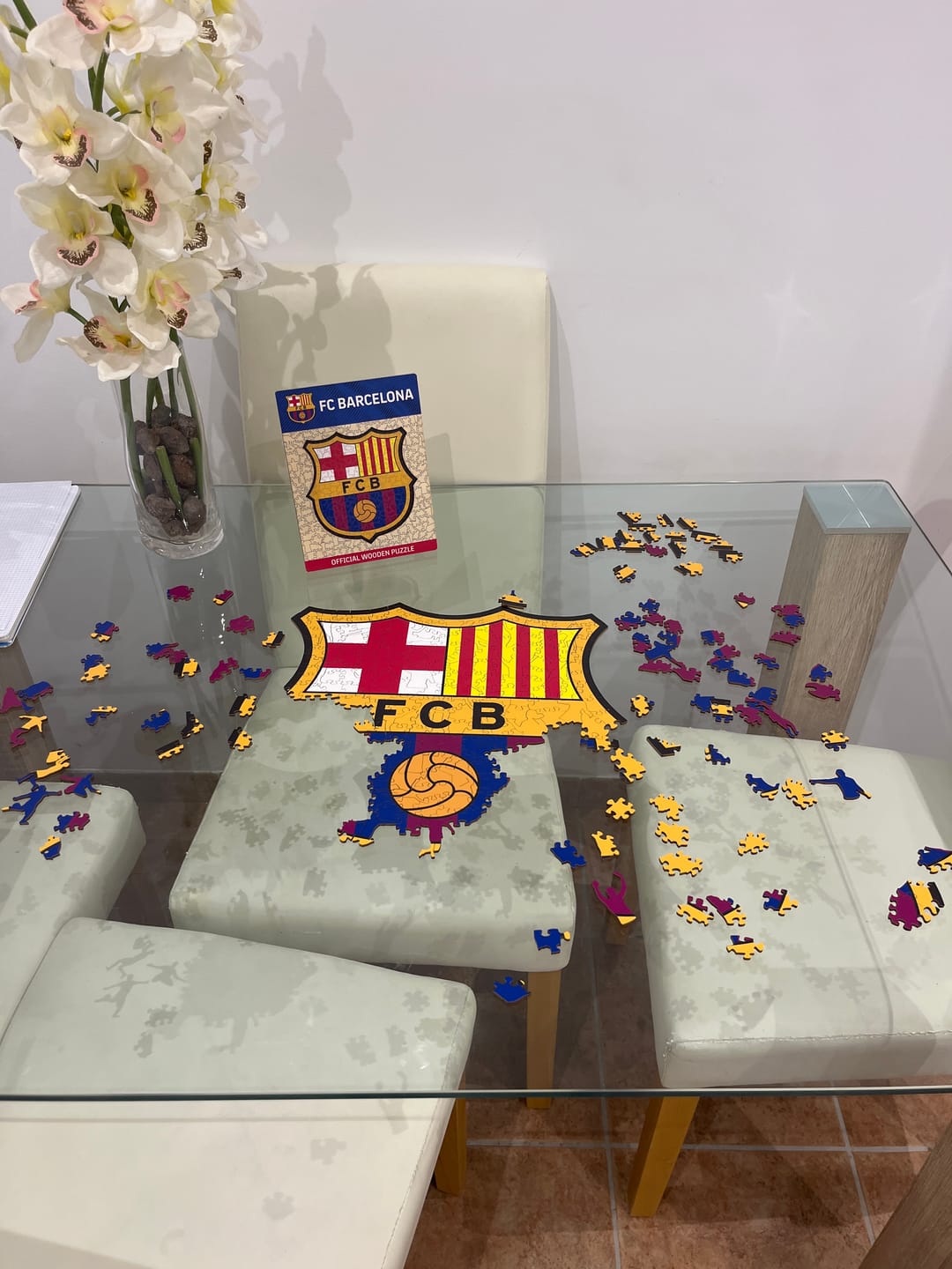 Customer photo review of FC Barcelona® Logo - Rompecabezas de Madera