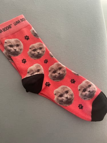 Alexandra F. review of Personalisierte Socken mit deinem Haustier image 1 out of 1
