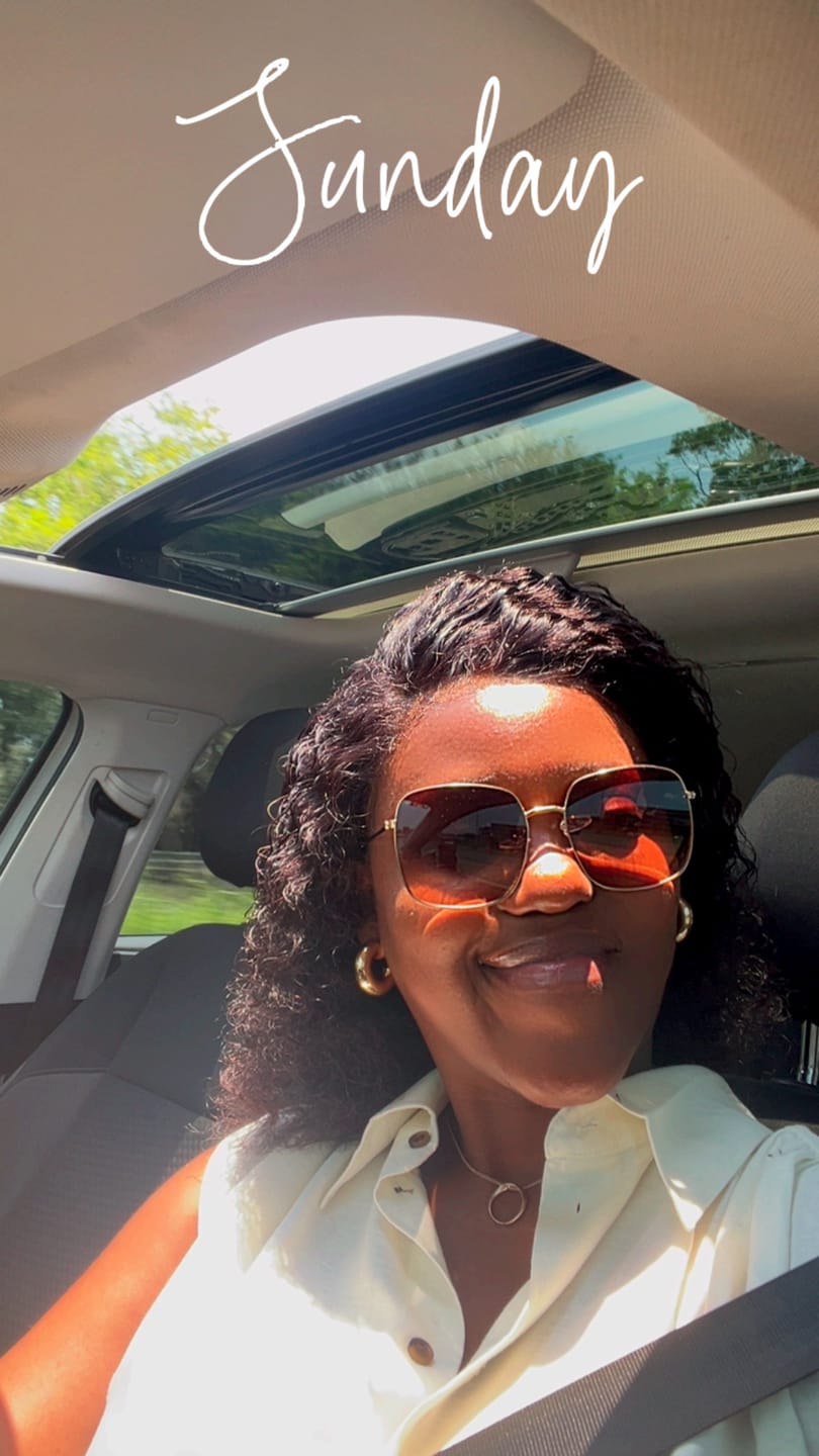 Customer photo review of Brazilian Lace Front Wig Deep Wave - 1B - 10"
