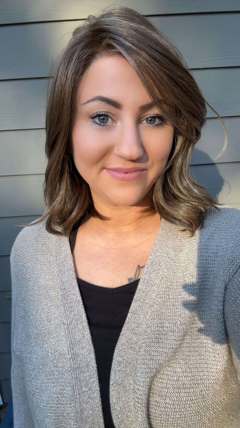 Customer photo review of MEDIA ALERT - Sandy Brown