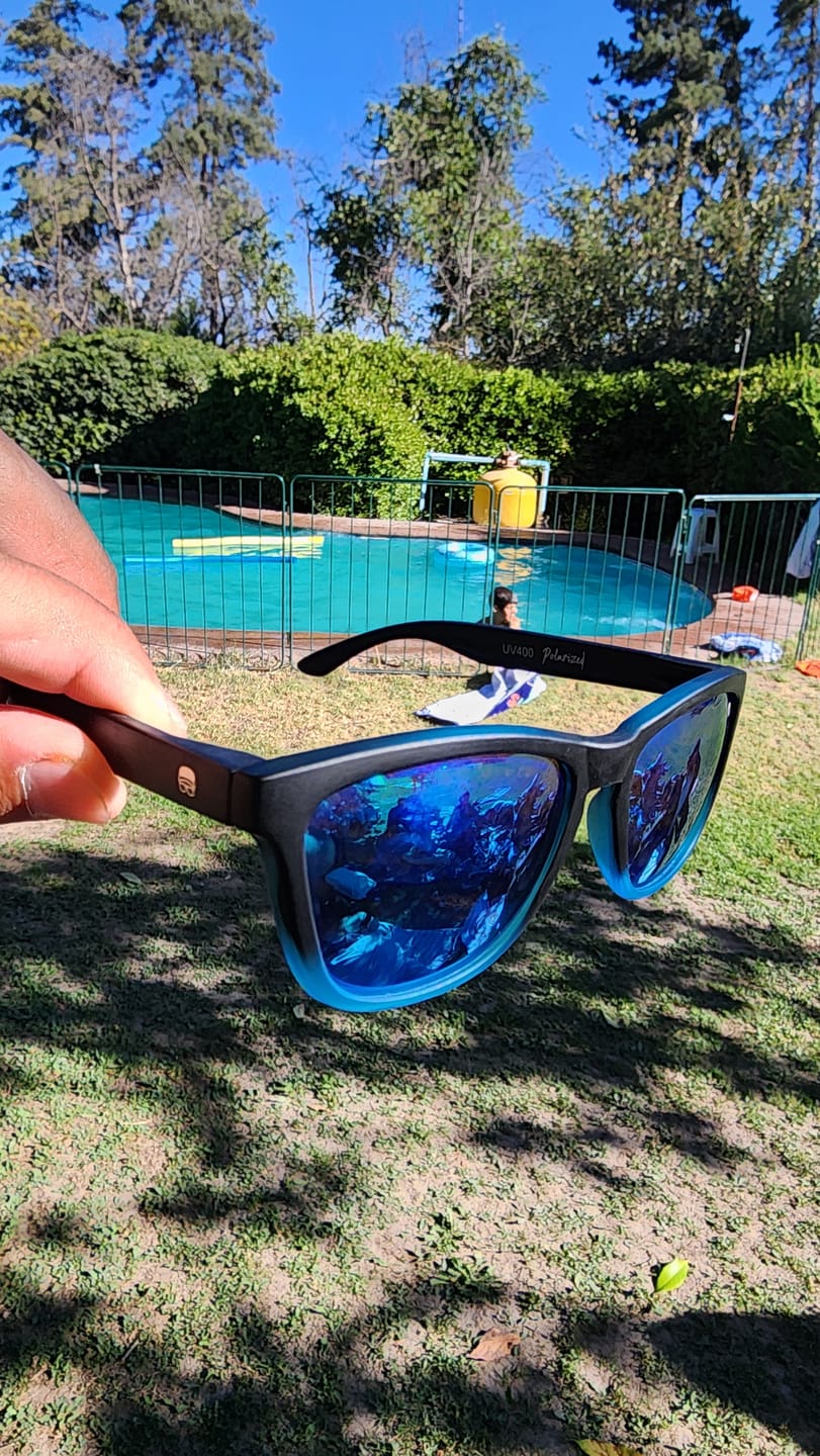 Customer photo review of GEEZER BLUE MONDAY