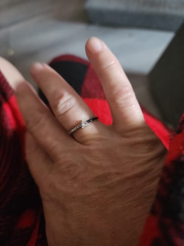 Customer photo review of Like Mother Like Daughter Matching Half Enamel Heart-Cut Rings