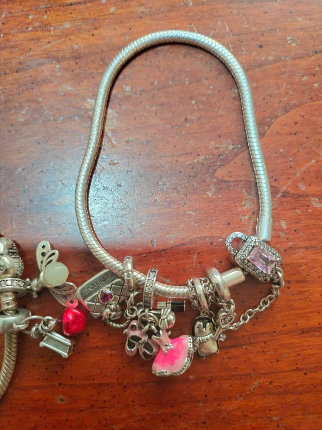 Customer photo review of Charm Luciernaga y Flor Fluorescente