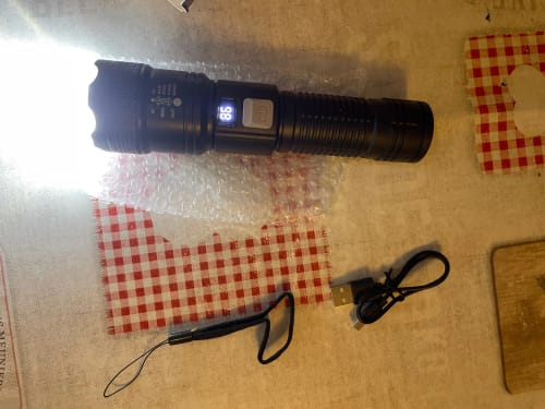 Customer photo review of Ultra Bright Telescopic Torch