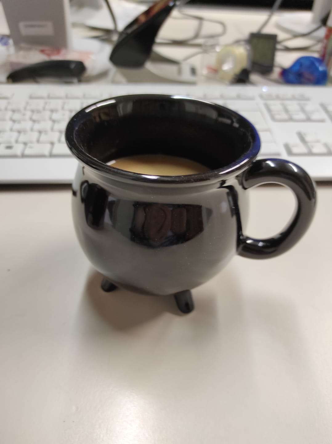 Customer photo review of Schwarze Kessel Tasse