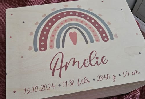 Customer photo review of Personalisierte Erinnerungskiste Regenbogen