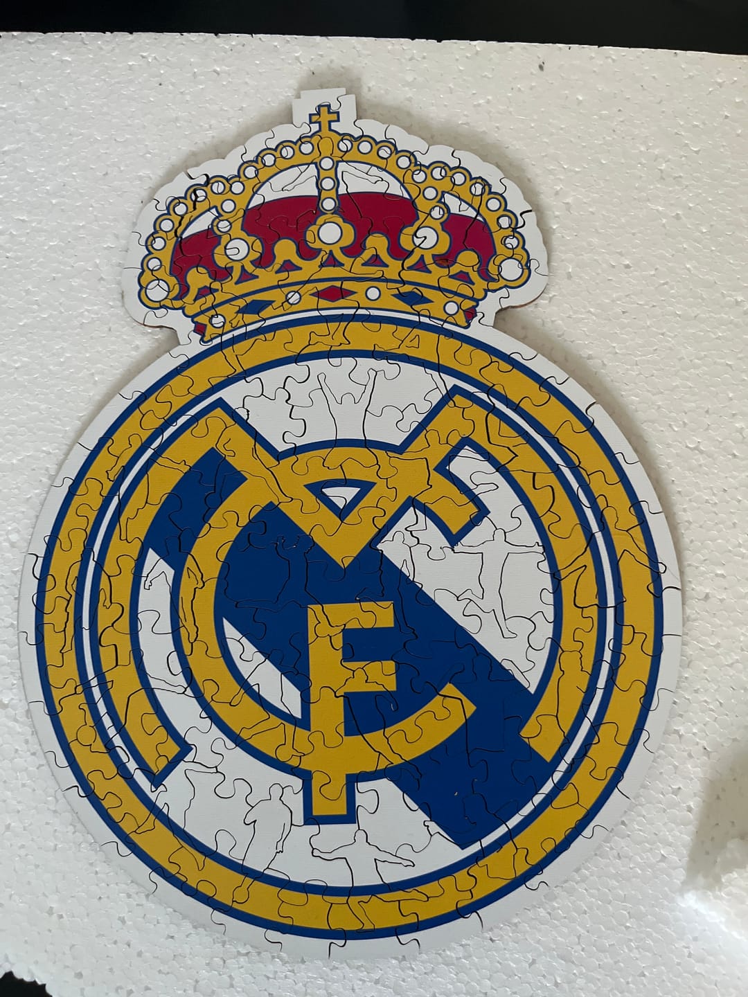 Customer photo review of Real Madrid CF® Logo - Wooden Puzzle