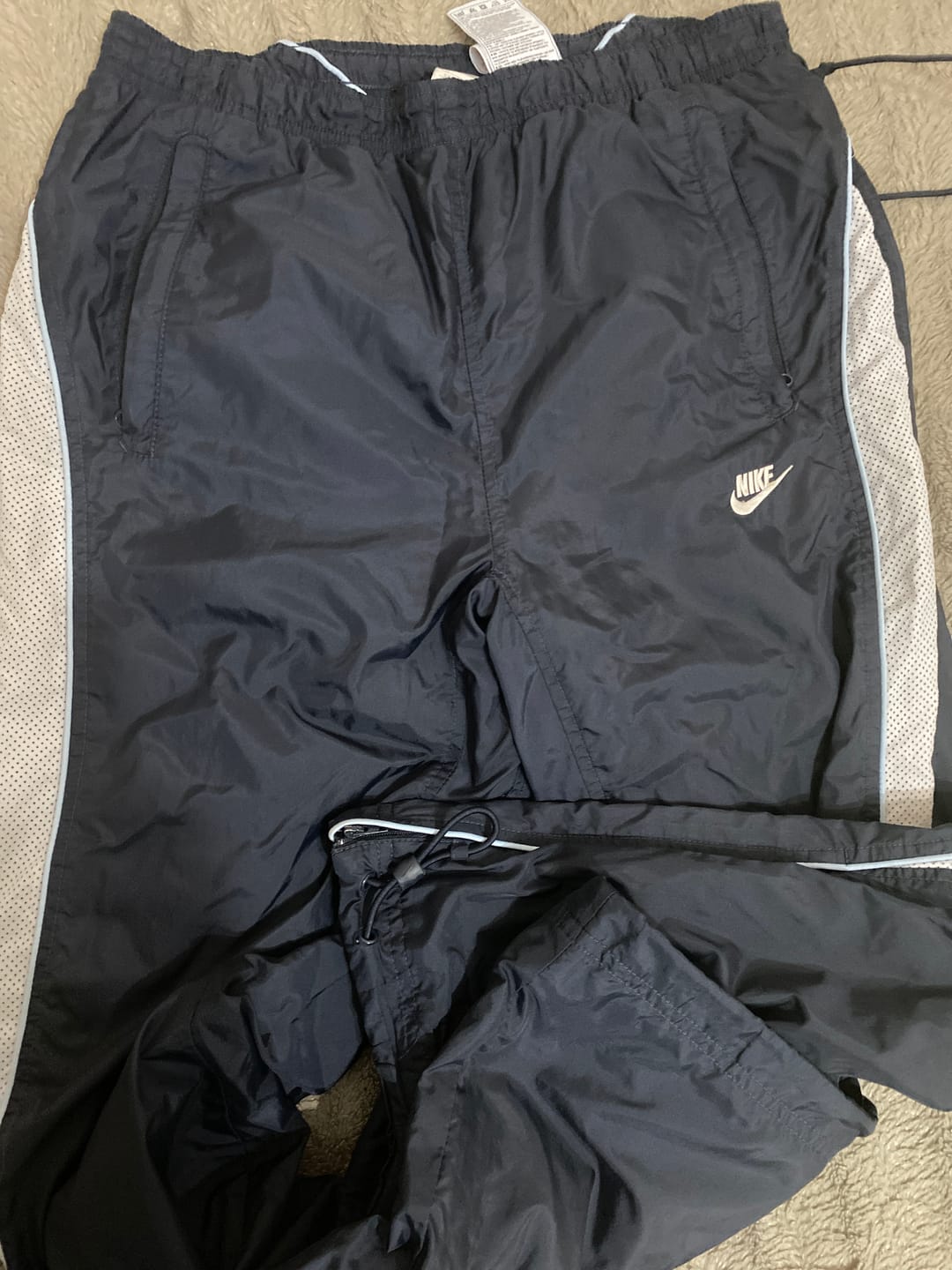 Customer photo review of Nike Vintage Track Pants RARE 2000s (S)