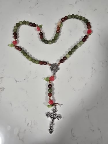Customer photo review of FREE Today: Immaculate Heart of Mary & Crucifix of 8 mm Round Multicolor Jade Nylon Cord Rosary