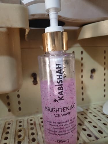 undefined review of LuminaBright Whitening Face Wash image 1 out of 1