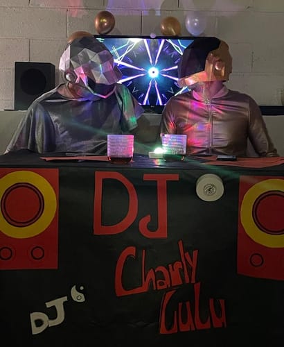 Customer photo review of Patrons Casque Daft Punk or