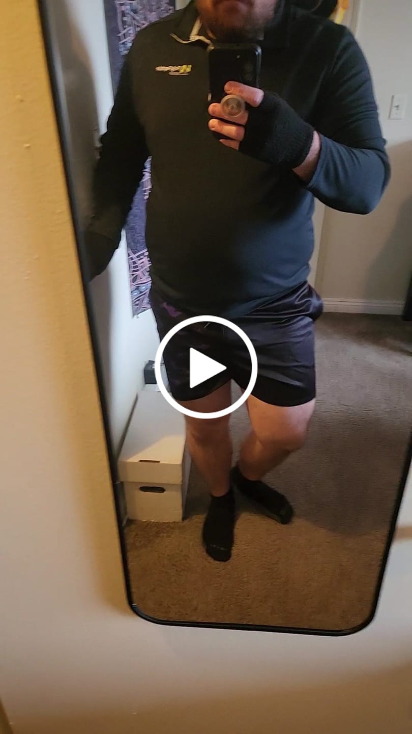 Customer video review of Curse Mesh Shorts - Black