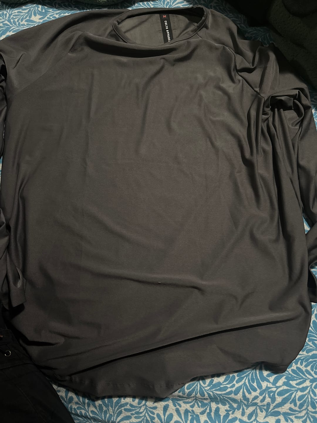 Customer photo review of Training Long Sleeve - Oxford Gray