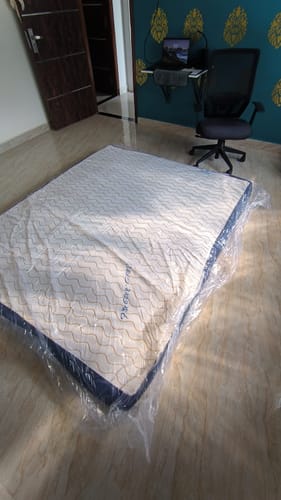 Customer photo review of Flo mattress 8inch