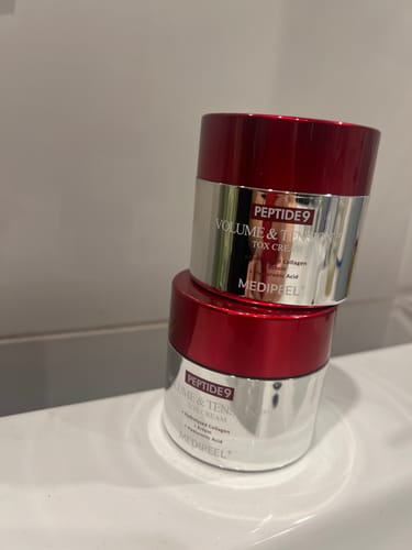 Customer photo review of Pretnovecošanas liftinga krēms ar peptīdiem Medi-Peel Peptide 9 Volume & Tension Tox Cream Pro