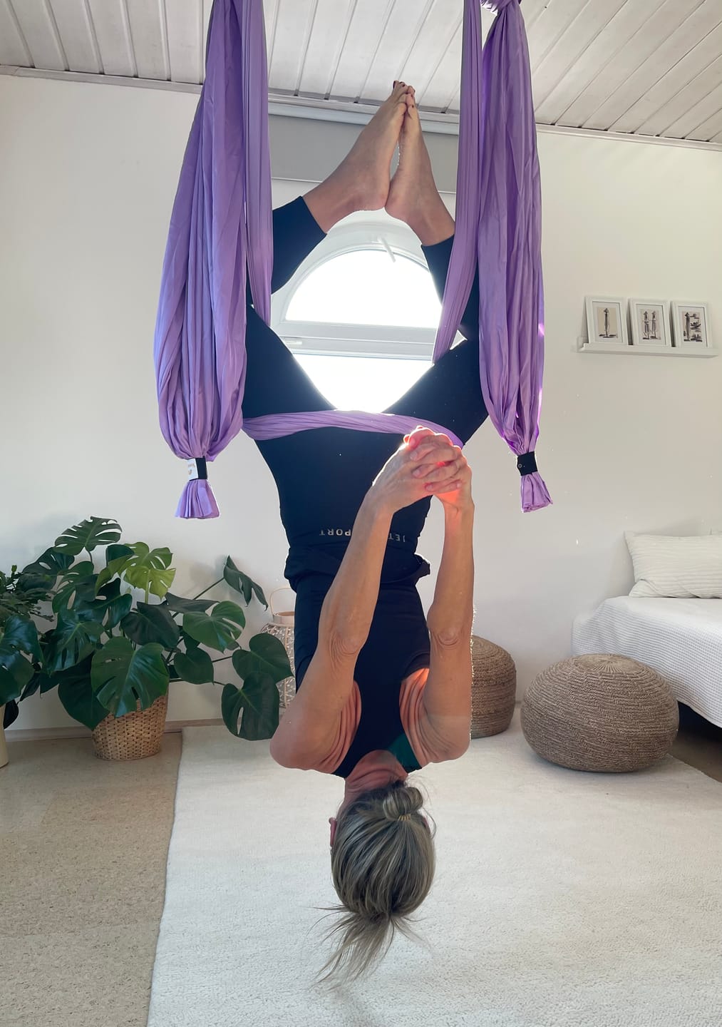 Customer photo review of Aerial Yoga Hängematte (Komplettset) - Farbe Flieder