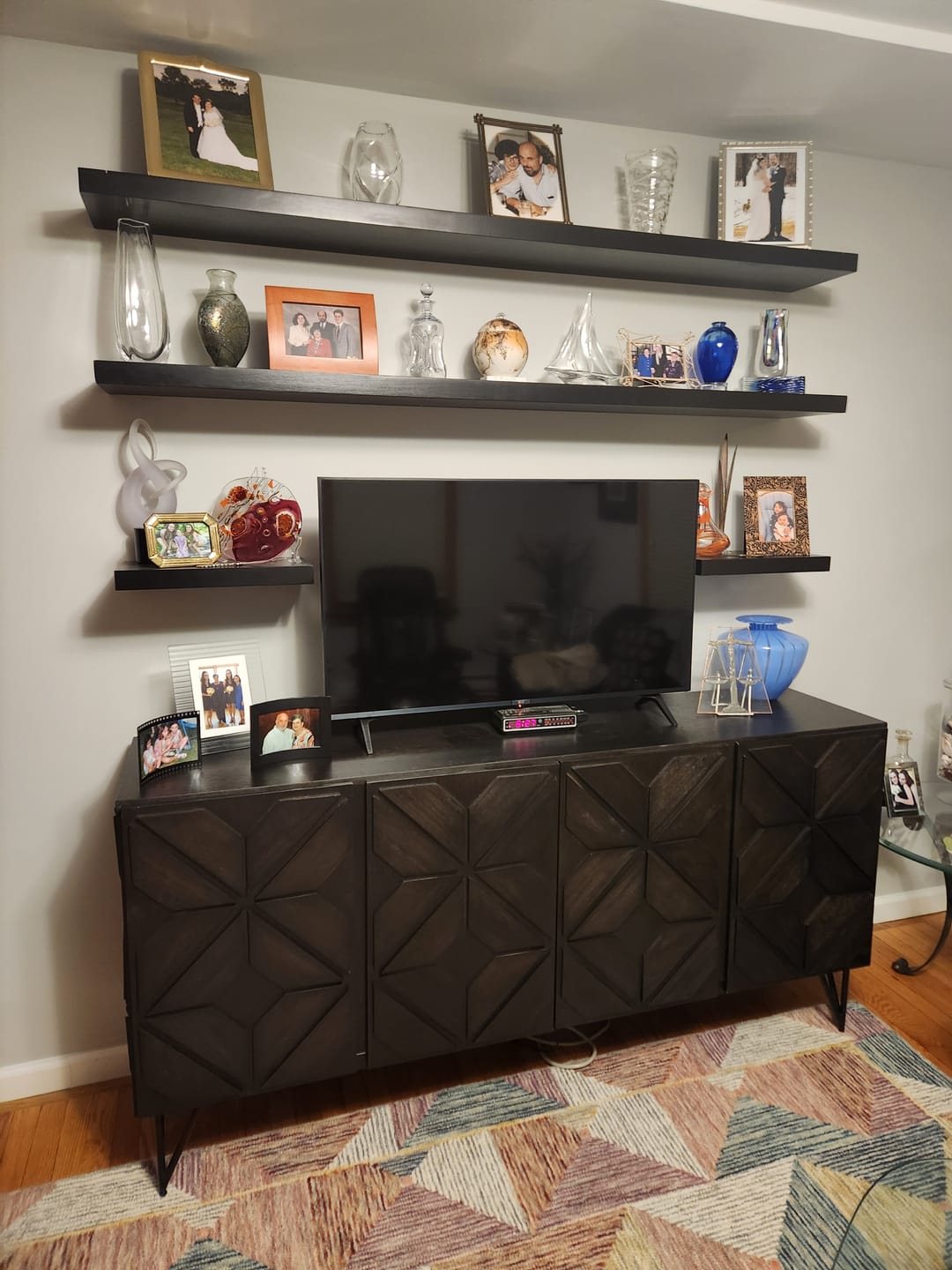 Customer photo review of Black & White Maple Floating Shelves