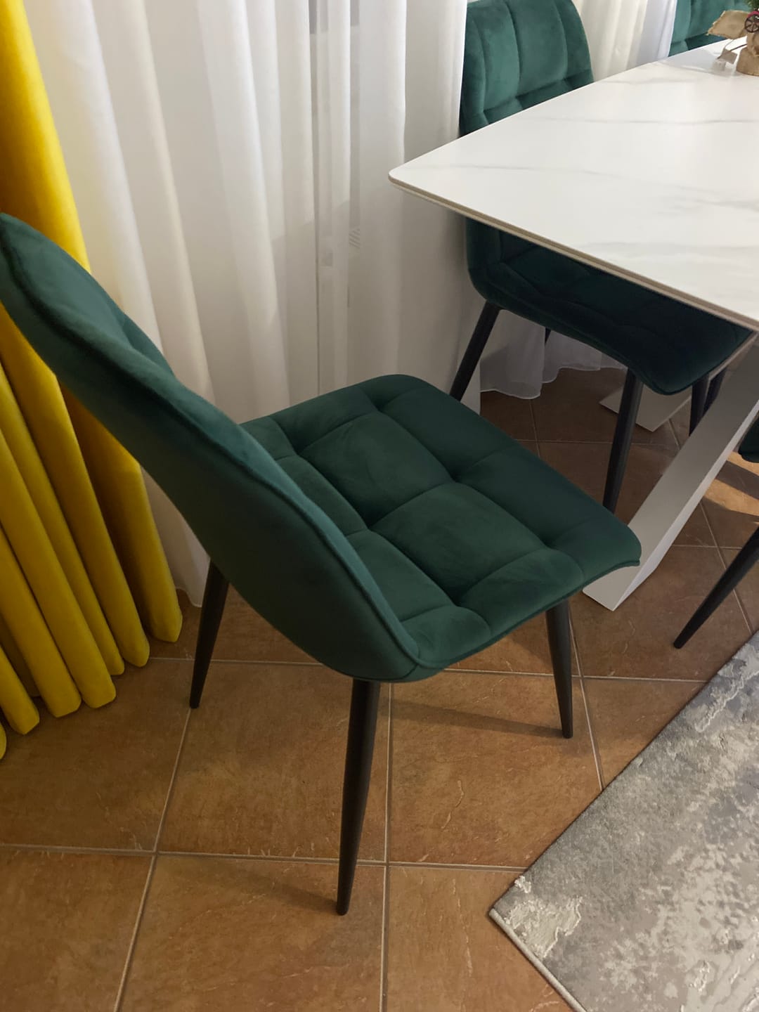 Customer photo review of Scaun CHIC, verde/negru, stofa catifelata/metal, 50x43x88 cm