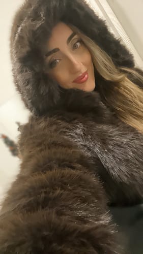 Customer photo review of Cappotto in ecopelliccia Claire - Marrone