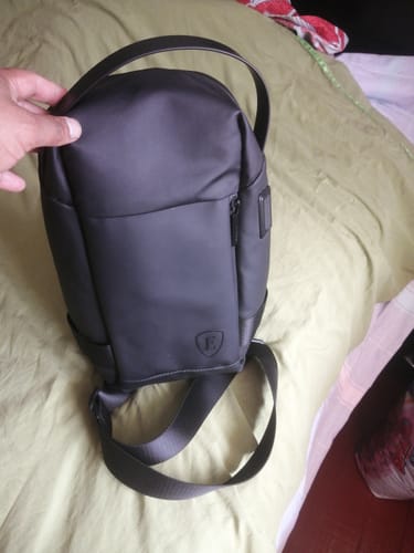Customer photo review of The Shoulder Bag