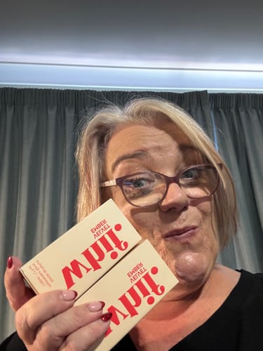 Customer photo review of Velvet Ember