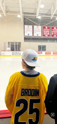 Customer photo review of Up North Hat