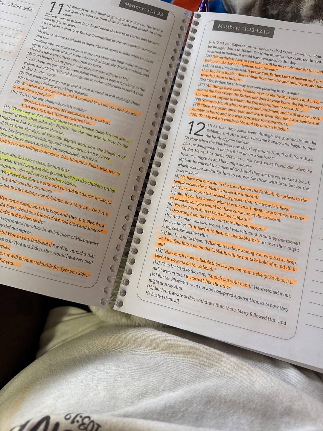 Customer photo review of Spiral Bible™ - NASB - New Testament - Flake