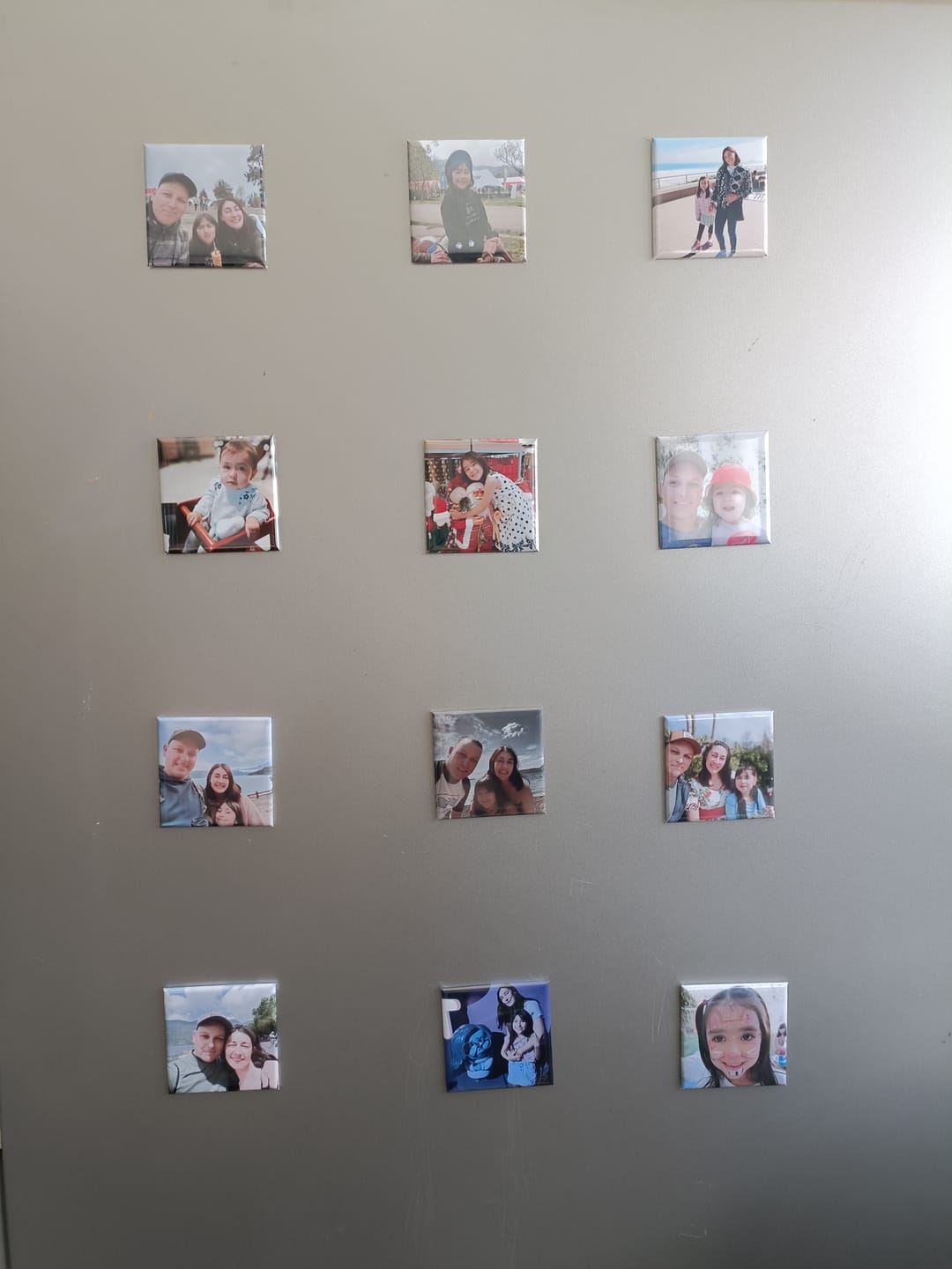 Customer photo review of Pack 12 Imanes personalizados