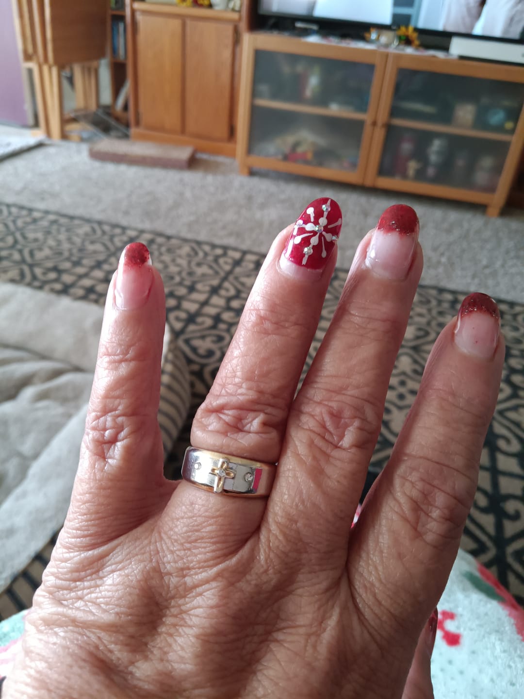 Customer photo review of Christianartworkshop Modern Style Two-tone Gold Cross Alloy Ring(Made in Holy Land)