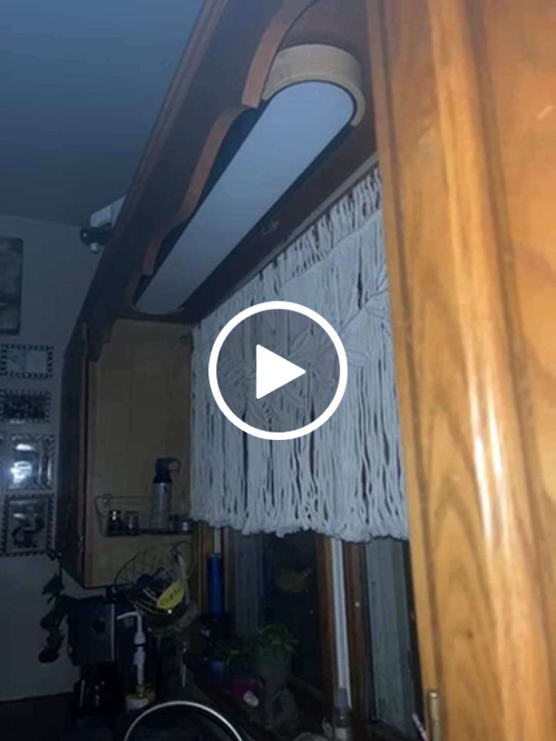Customer video review of Dimmable Minimalist Long Oval Flush Mount LED Light