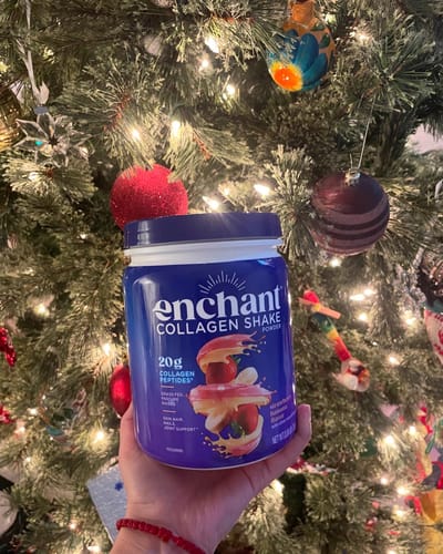 Customer photo review of Strawberry Banana Collagen Peptides Shake powder