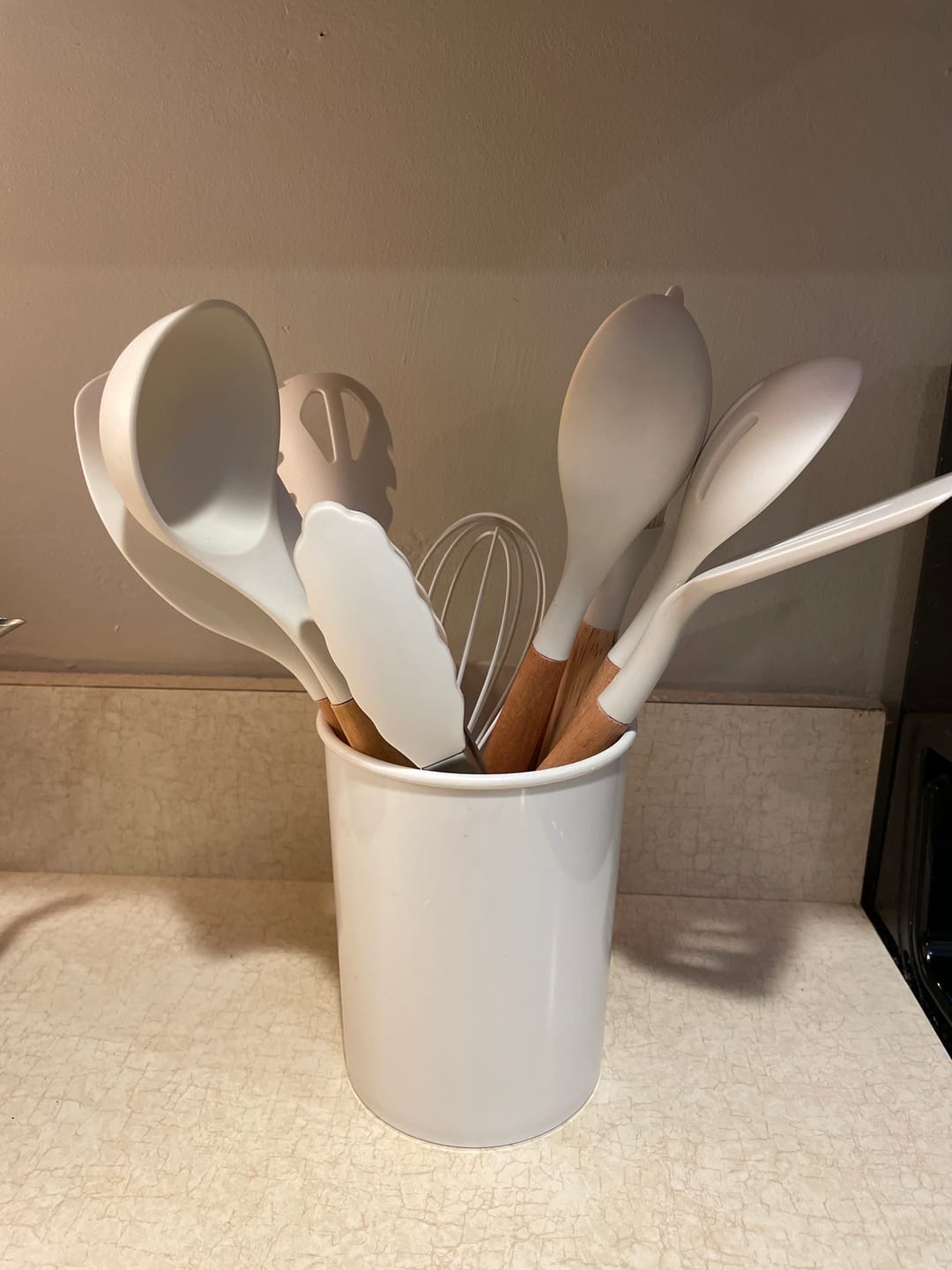 Customer photo review of Silicone Utensils Set