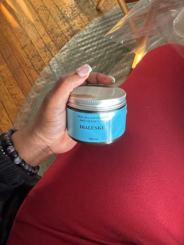 Customer photo review of Peeling savon noir anti vergetures